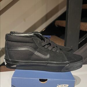 Vans Lx Sk8-Mid Reissue 83 Black Sneakers